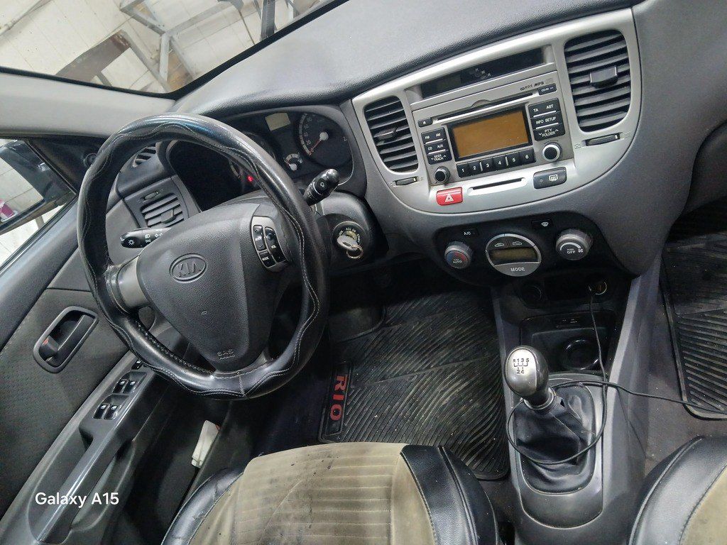 Kia Rio, 1.4 L, 2009 il, 445 000 km 99-UL-015 — Avtomobillər, Bakı (2)