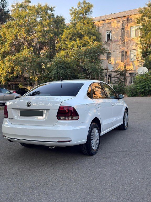 Volkswagen Polo, 1.6 L, 2019 il, 143 000 km — Avtomobillər, Bakı (4)