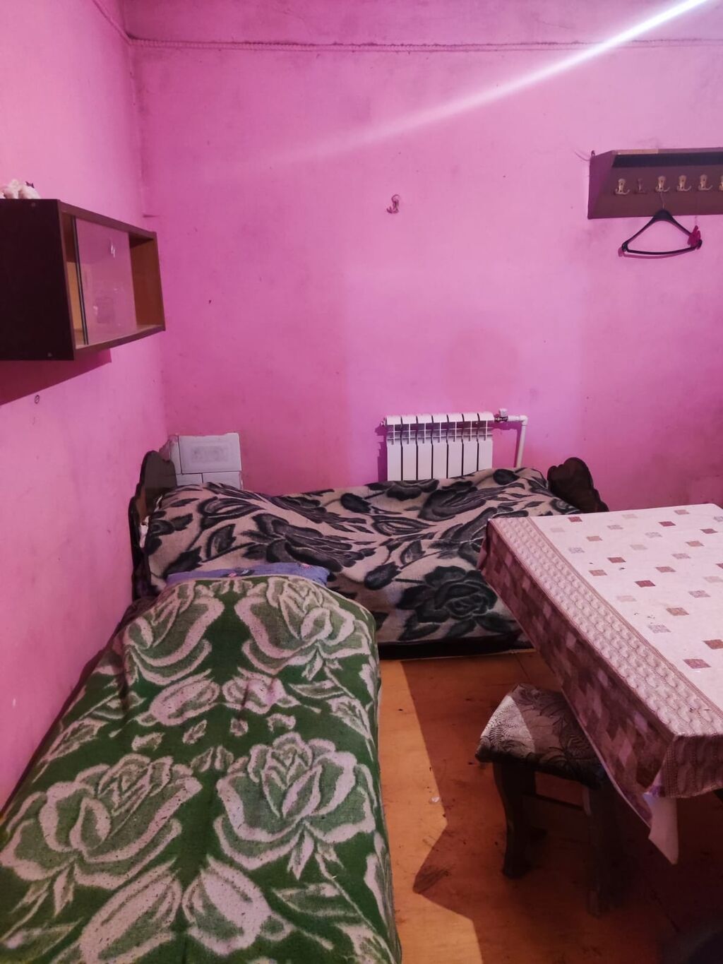 Kənd Əhmədlidə mərkəzdə poçtun arxasinda 4 otaqlı həyət evi.Yalniz — Ev, villa, Bakı (4)