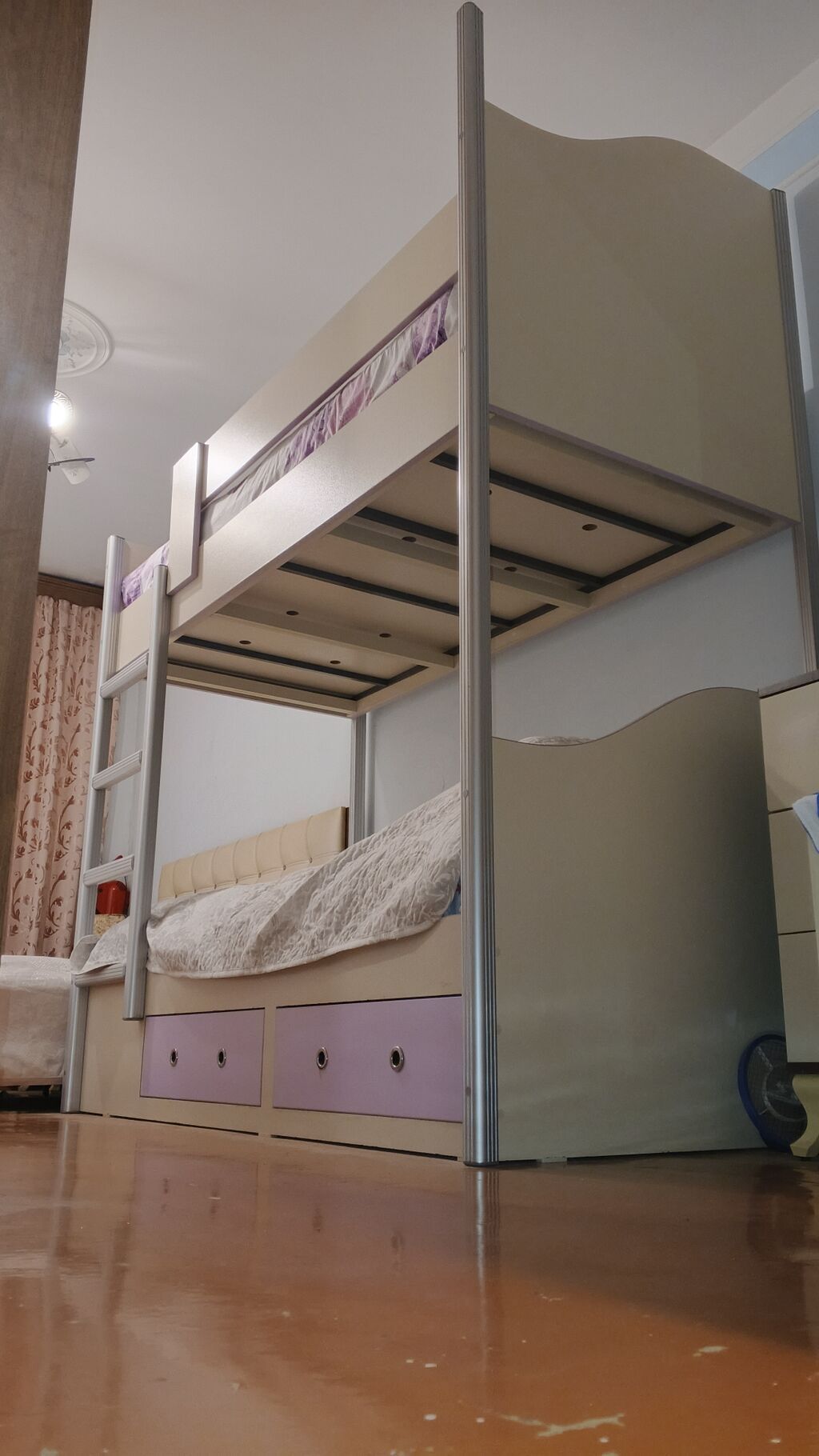 İki mərtəbəli uşaq/yataq dəsti - Konstruksiya: möhkəm alüminium — Yataqlar, Sumqayıt