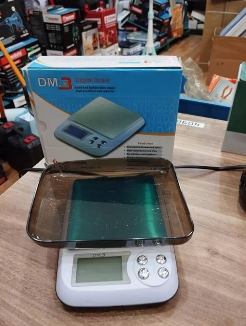 Qızıl tərəzisi "DM 3" — Bakı
