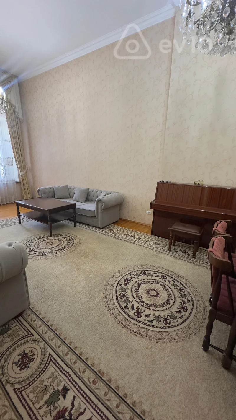 4 otaqlı mənzil, 130 m², Nobel Oil, Neftçilər Prospekti, Bakı — Mənzil, Bakı (10)