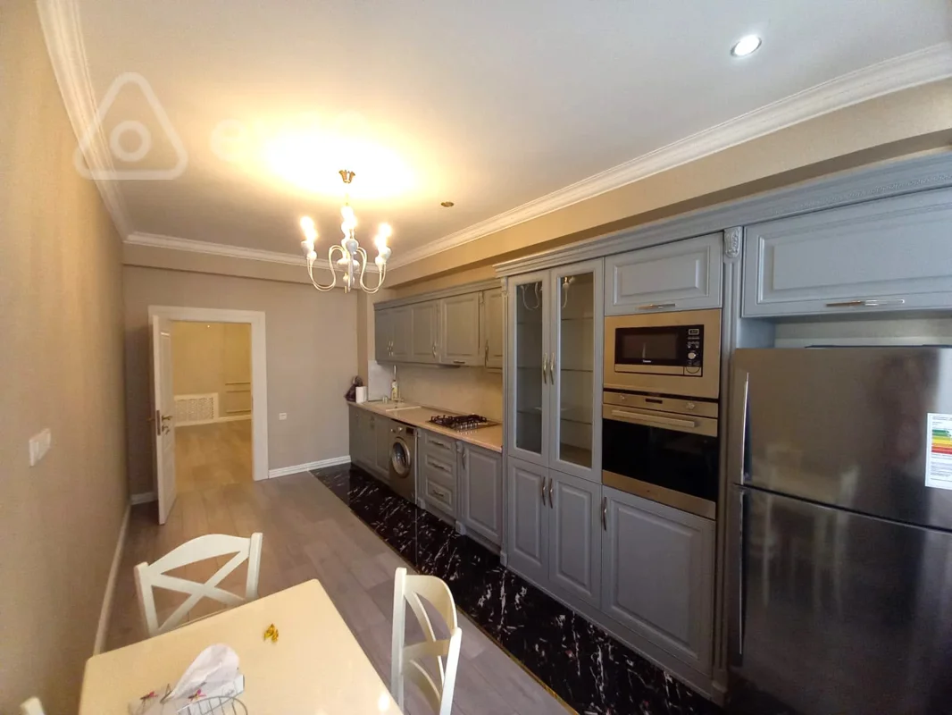 3 otaqlı mənzil, 176 m², Xətai prospekti — kirayə — Mənzil, Bakı (4)