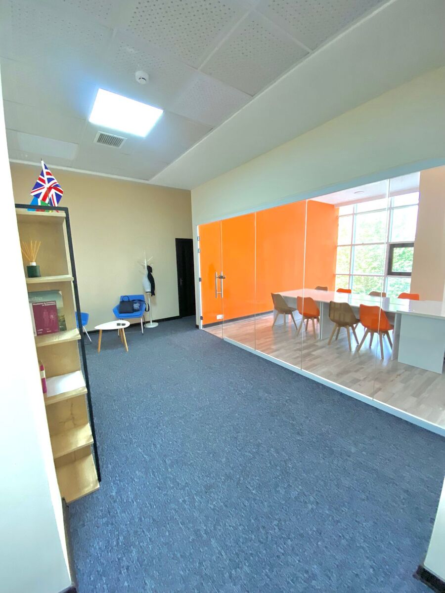 İcarəyə verilir 3 otaqlı ofis 90 m² — Ofis, Bakı