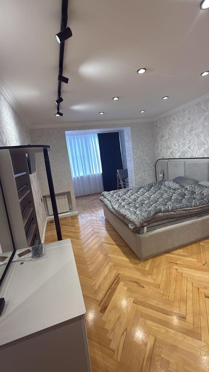 İcarəyə verilir 2 otaqlı köhnə tikili 70 m² — Mənzil, Bakı (6)