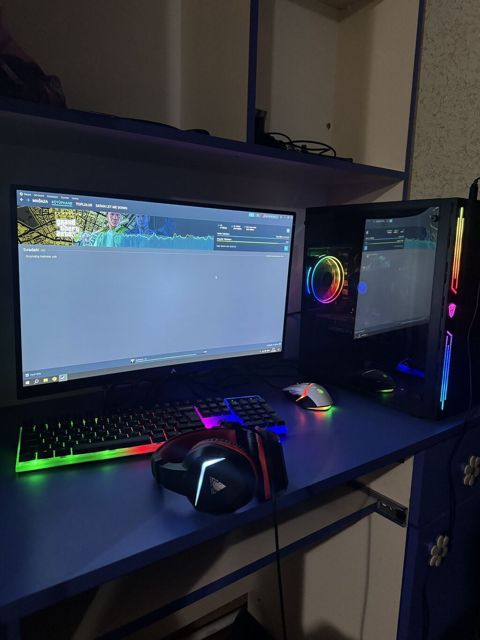 RGB oyun kompüteri Sistem bloku: şüşə yan panel, çoxrəngli RGB — Bakı