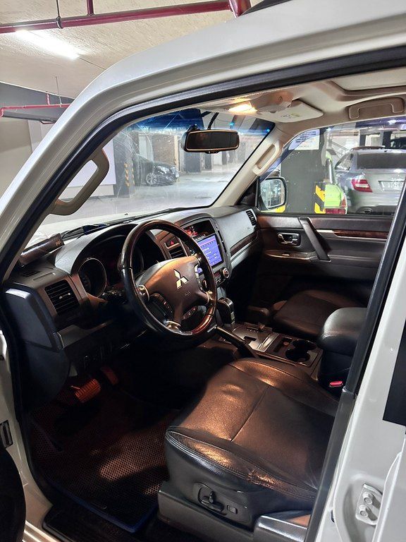 Mitsubishi Pajero, 3.5 L, 2013 il, 150 000 km 99-OH-787 — Avtomobillər, Bakı (9)