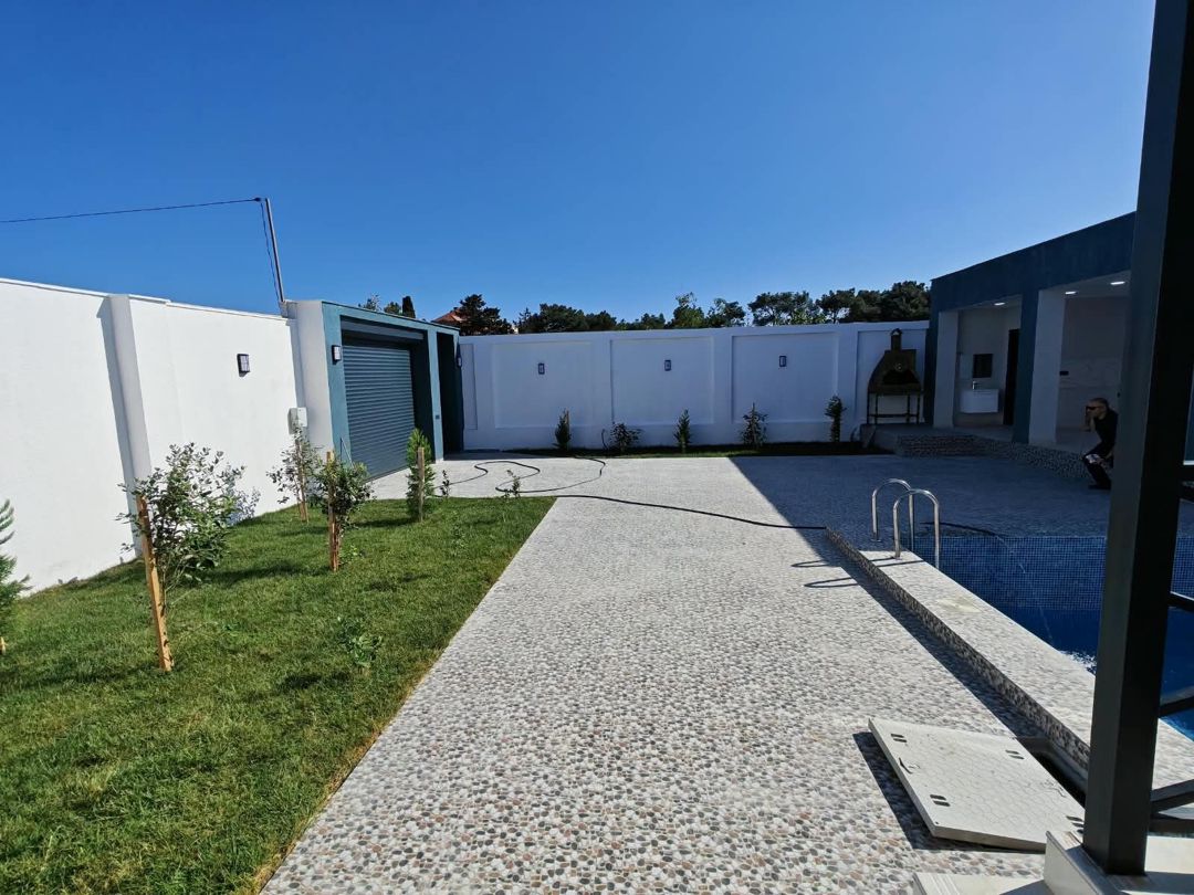 Satılır 4 otaqlı həyət evi/bağ evi 180 m² — Ev, villa, Bakı (2)