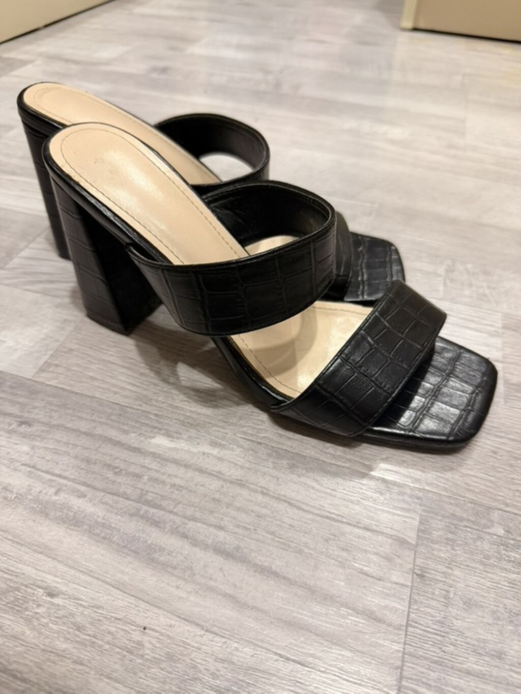 Qadın üçün qara topuq açıq tufli (mule) - Model: İki zolaqlı, kvadrat — Tufl, Xırdalan (3)