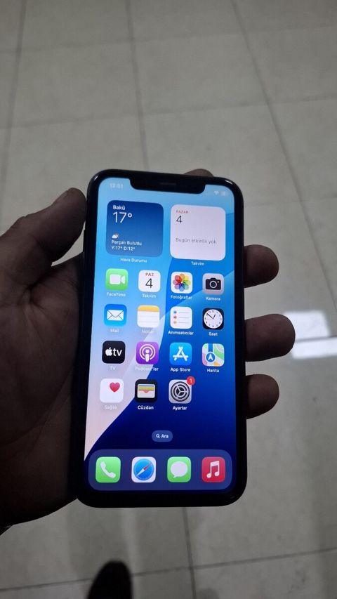 Apple iPhone 11 Black 128GB/4GB — Bakı