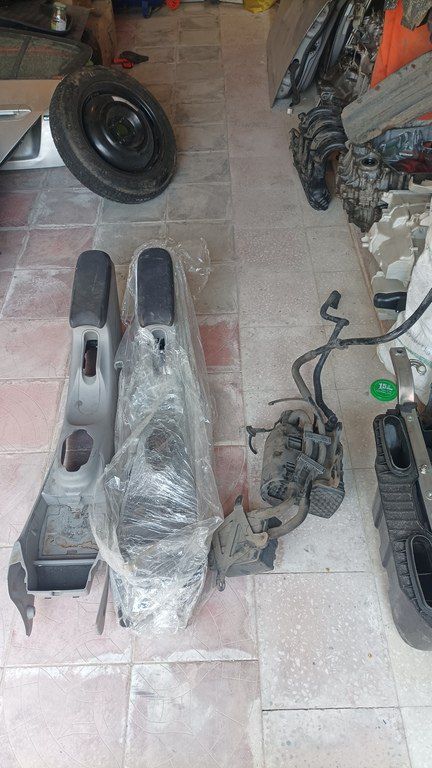 "Honda İnsight 2010" ehtiyat hissələri — Ehtiyat hissələri və aksesuarlar, Bakı (10)