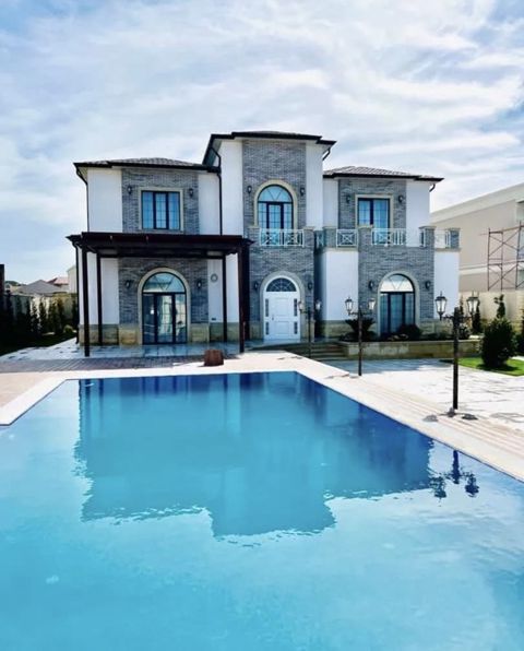 İcarəyə verilir 4 otaqlı həyət evi/bağ evi 390 m² — Bakı