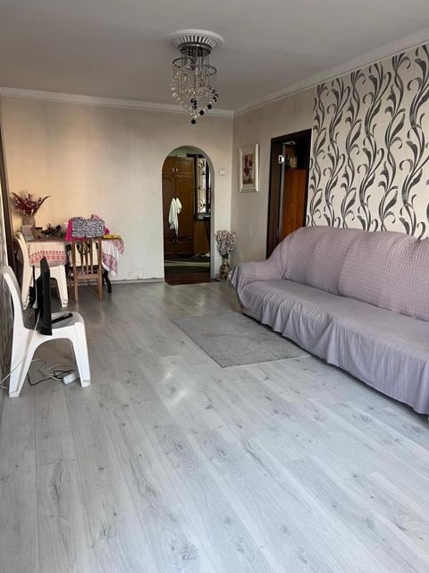 Satılır 3 otaqlı köhnə tikili 75 m² — Bakı