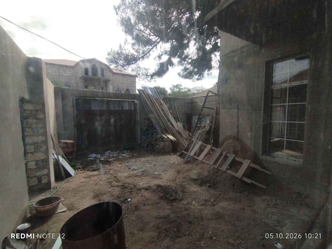 Satılır 5 otaqlı həyət evi/bağ evi 230 m² — Ev, villa, Bakı (2)