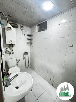Satılır 2 otaqlı 60 m² köhnə tikili İnşaatçılar m — Mənzil (11)
