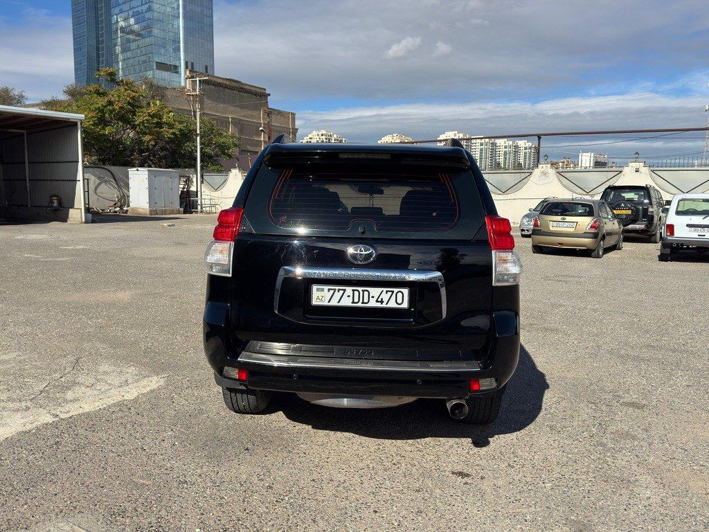 Toyota Land Cruiser Prado, 2.7 L, 2010 il, 246 000 km 77-DD-470 — Avtomobillər, Bakı (2)