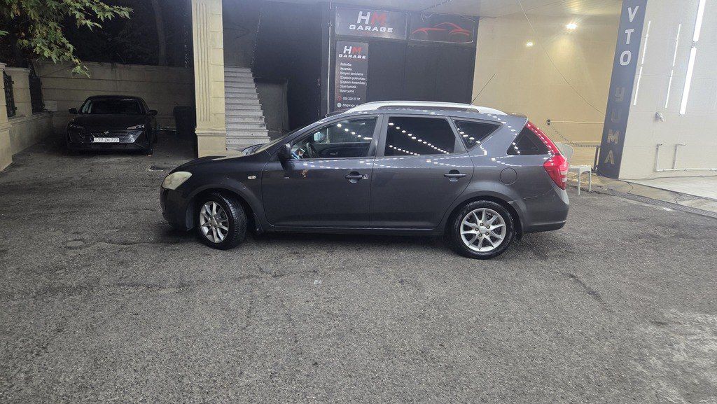 Kia Ceed SW, 1.6 L, 2009 il, 395 000 km 77-DV-183 — Avtomobillər, Bakı (5)