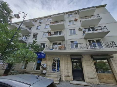 3 otaqlı mənzil, 62.7 m², Nizami küçəsi — MyDom Əmlak Agentliyi — Apartment
