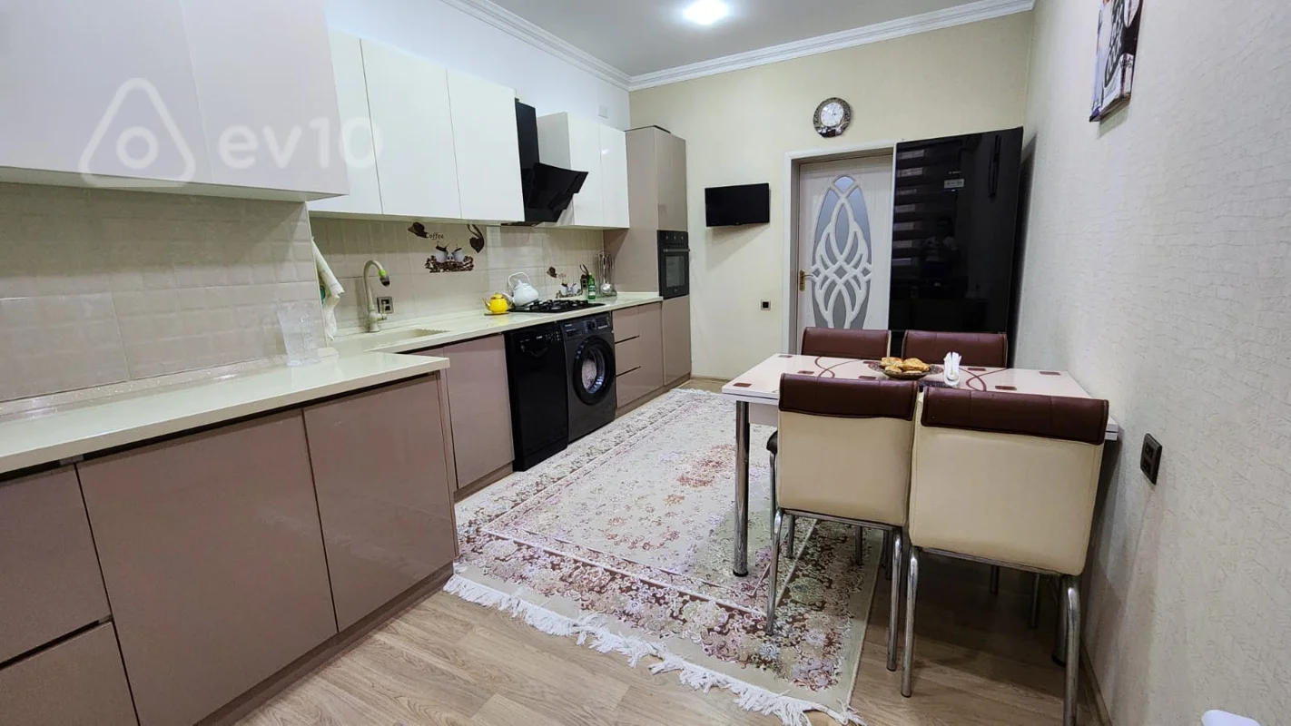 4 otaqlı mənzil, 150 m², Əsəd Əhmədov küçəsi — Mənzil, Bakı (9)