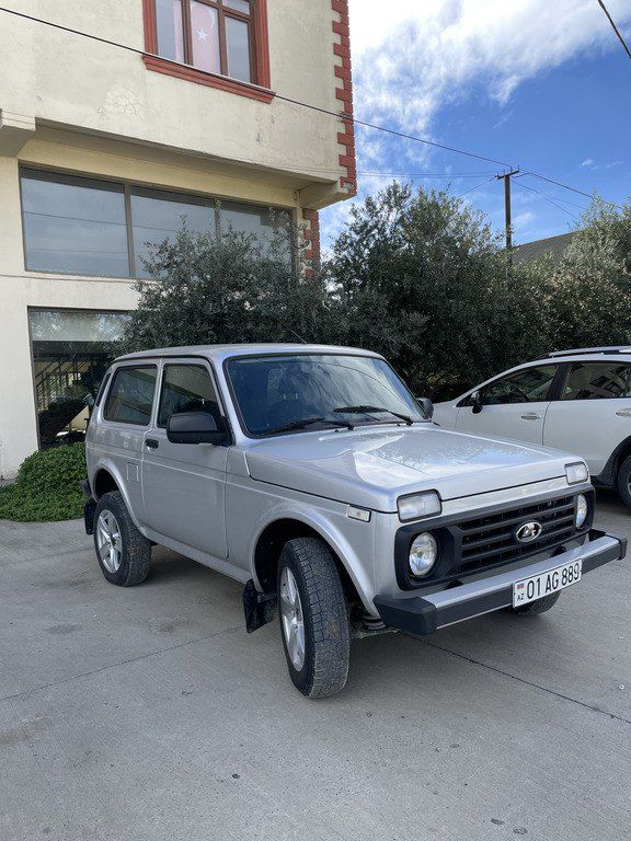 Lada (VAZ) Niva, 1.7 L, 2025 il, 32 000 km 01-AG-889 — Avtomobillər, Bakı (3)