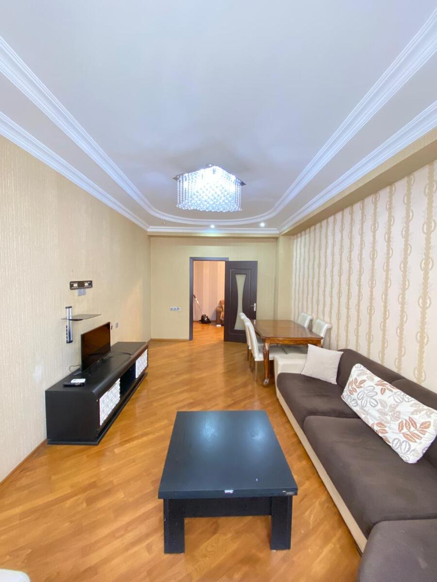 İcarəyə verilir 3 otaqlı yeni tikili 130 m² — Mənzil, Bakı (2)