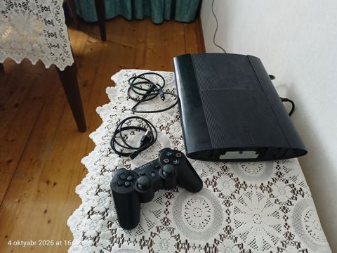 Sony PlayStation 3 Super Slim oyun konsolu Xüsusiyyətlər: - Model — Bakı