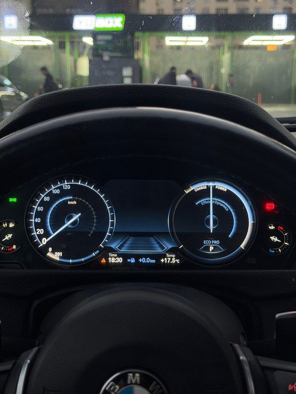 BMW 330, 2.0 L, 2016 il, 147 000 km 90-VV-058 — Avtomobillər, Bakı (10)