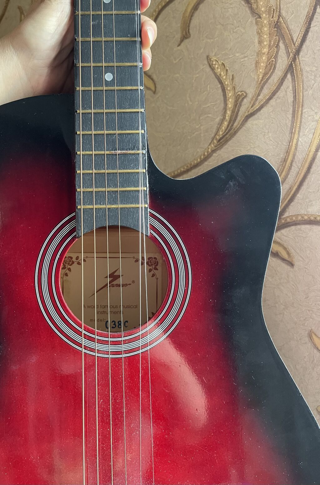 gitar satılır‼ Heç işlənməyib. Yenidir. Heç bir problemi — Şəxsi əşyalar, Bakı (3)