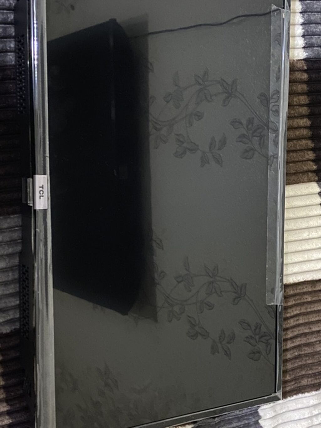 TCL LED televizor - Ekran ölçüsü: təxminən 32–40 düym (korpus — Televizorlar, Xırdalan (4)