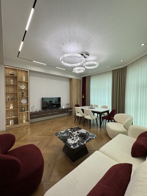 Satılır 3 otaqlı yeni tikili 127 m² — Bakı