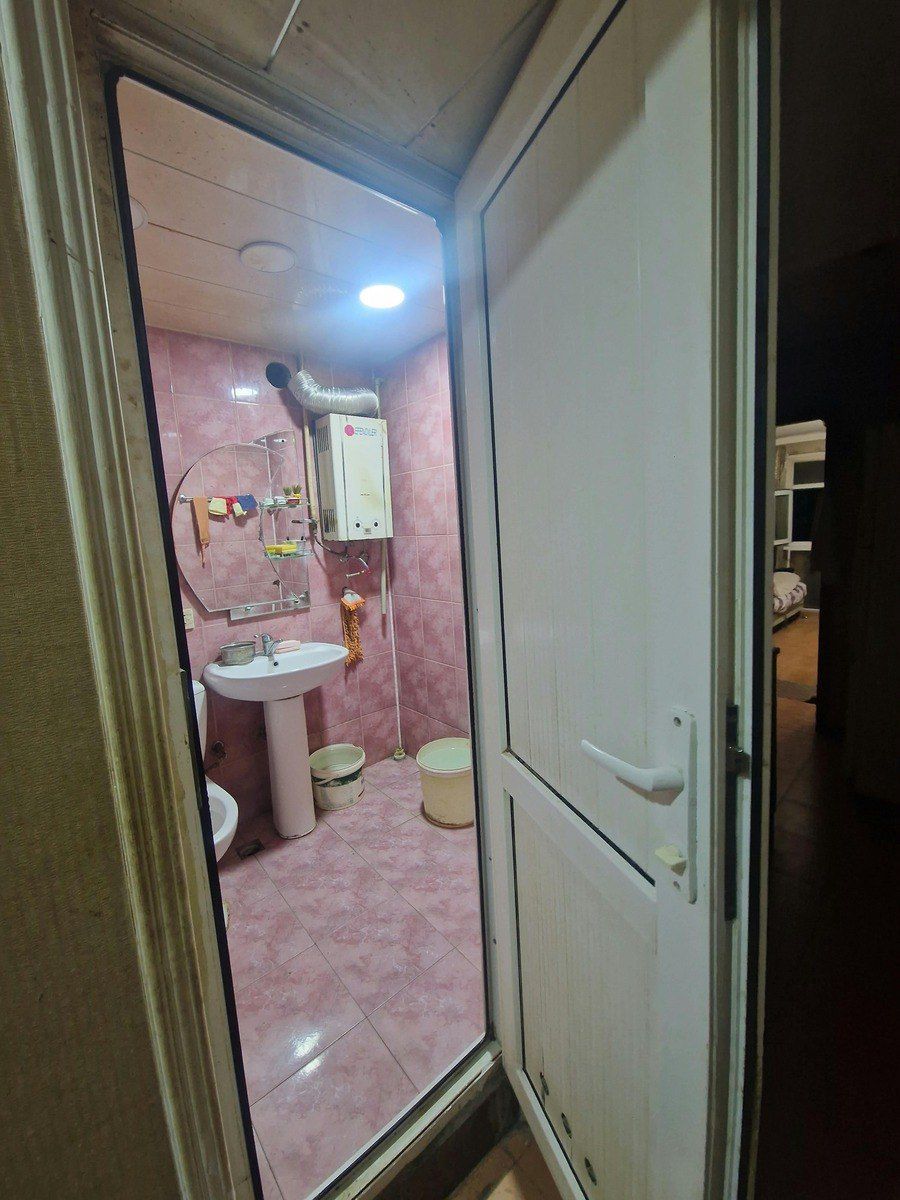 Satılır 3 otaqlı köhnə tikili 65 m² — Mənzil, Bakı (9)