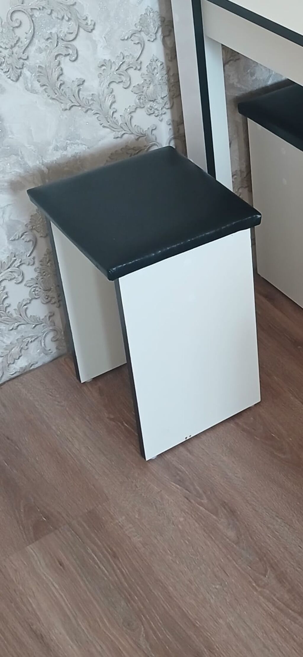 Mətbəx masası və taburet dəsti - Komplekt: düzbucaqlı masa + 4 — Masalar və stullar, Qobu (3)