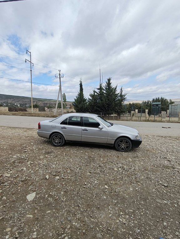 Mercedes C 280, 2.8 L, 1993 il, 346 505 km 90-VP-647 — Avtomobillər, Şabran (3)