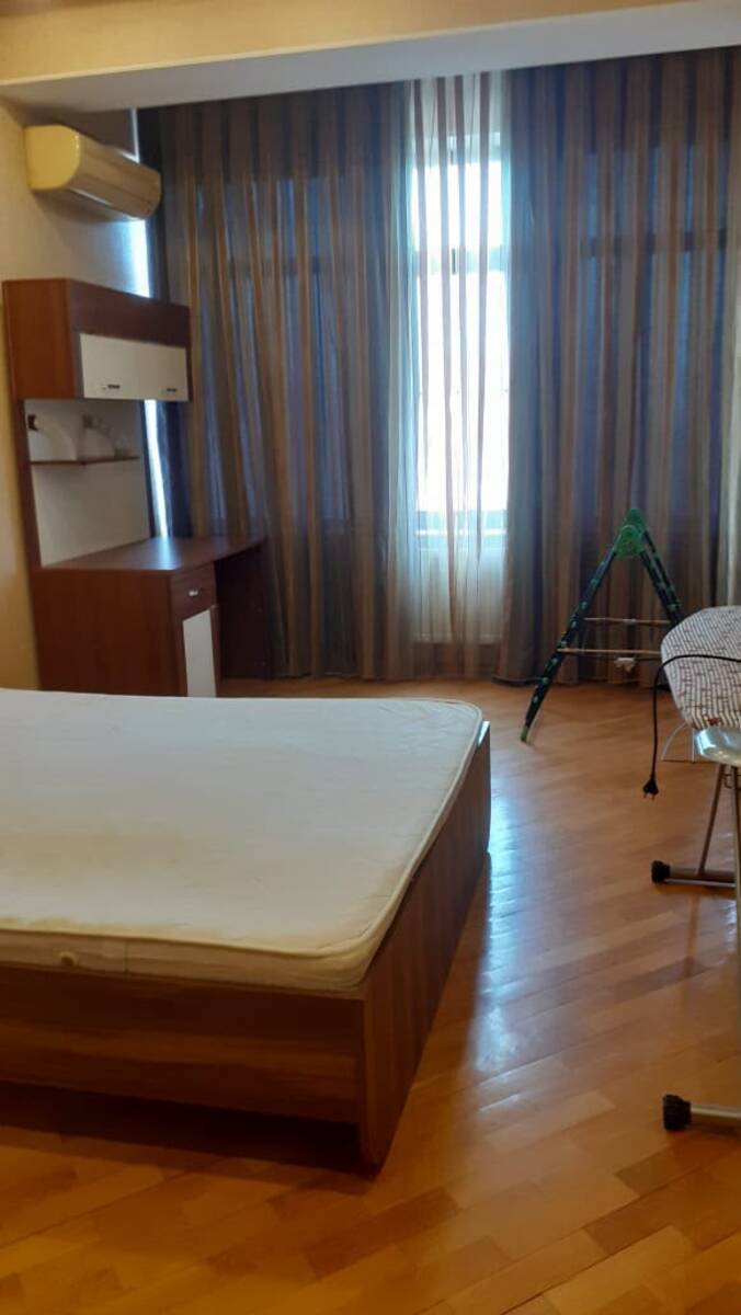 İcarəyə verilir 4 otaqlı yeni tikili 200 m² — Mənzil, Bakı (10)
