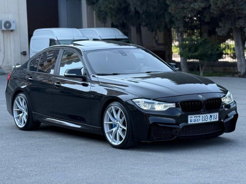 BMW 330, 2.0 L, 2015 il, 178 000 km — Avtomobillər, Bakı (8)