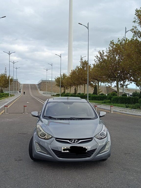 Hyundai Elantra, 1.8 L, 2015 il, 304 971 km — Avtomobillər, Bakı (11)