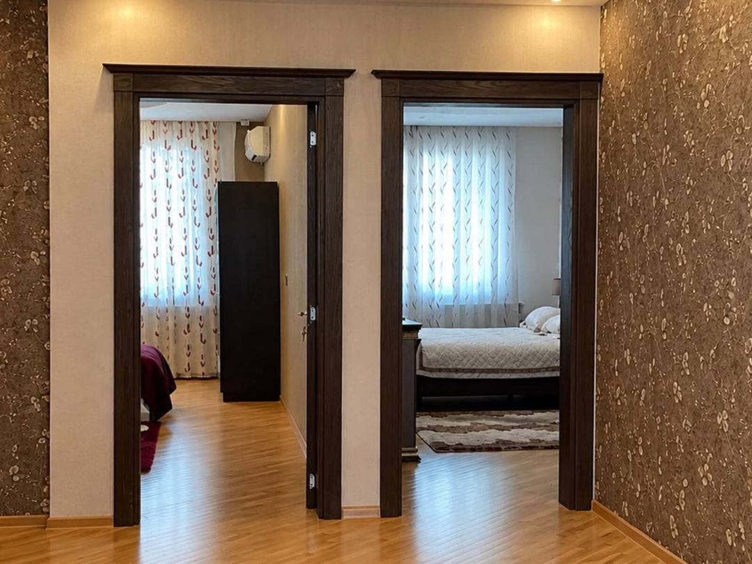 İcarəyə verilir 3 otaqlı yeni tikili 160 m² — Mənzil, Bakı (7)