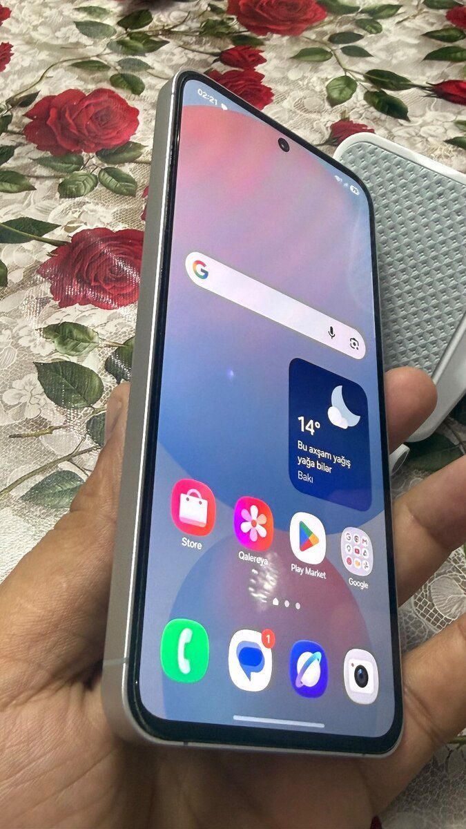 Samsung Galaxy S24 FE Blue 256GB/8GB — Smartfonlar, Bakı (2)
