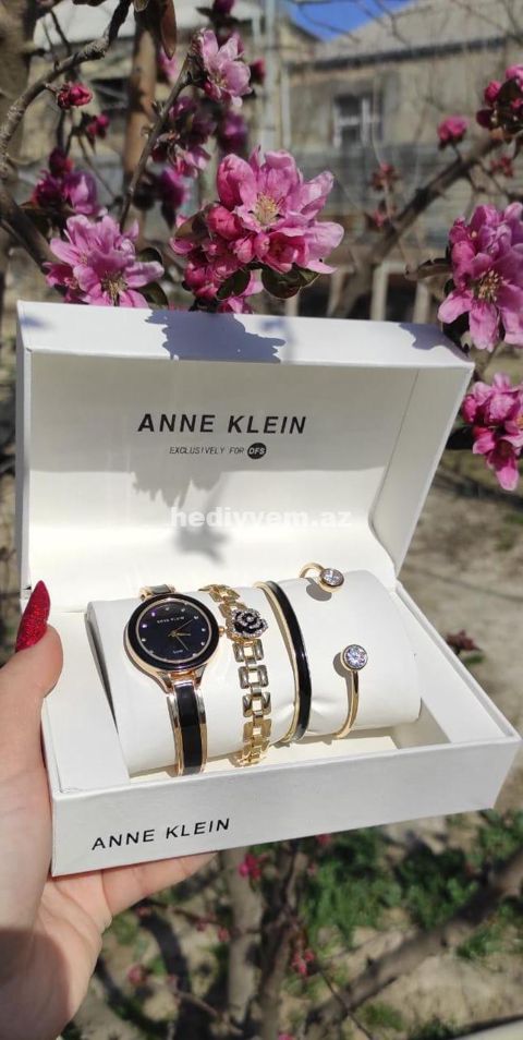 Anne Klein Saat Qadin ucun №508 — Bakı