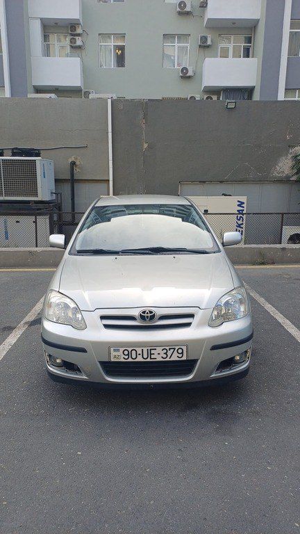 Toyota Corolla, 1.4 L, 2005 il, 320 000 km — Bakı