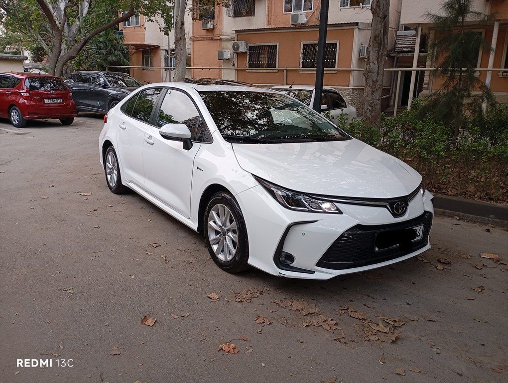 Toyota Corolla, 1.5 L, 0.85 kWh, 2024 il, 55 000 km — Avtomobillər, Bakı (8)