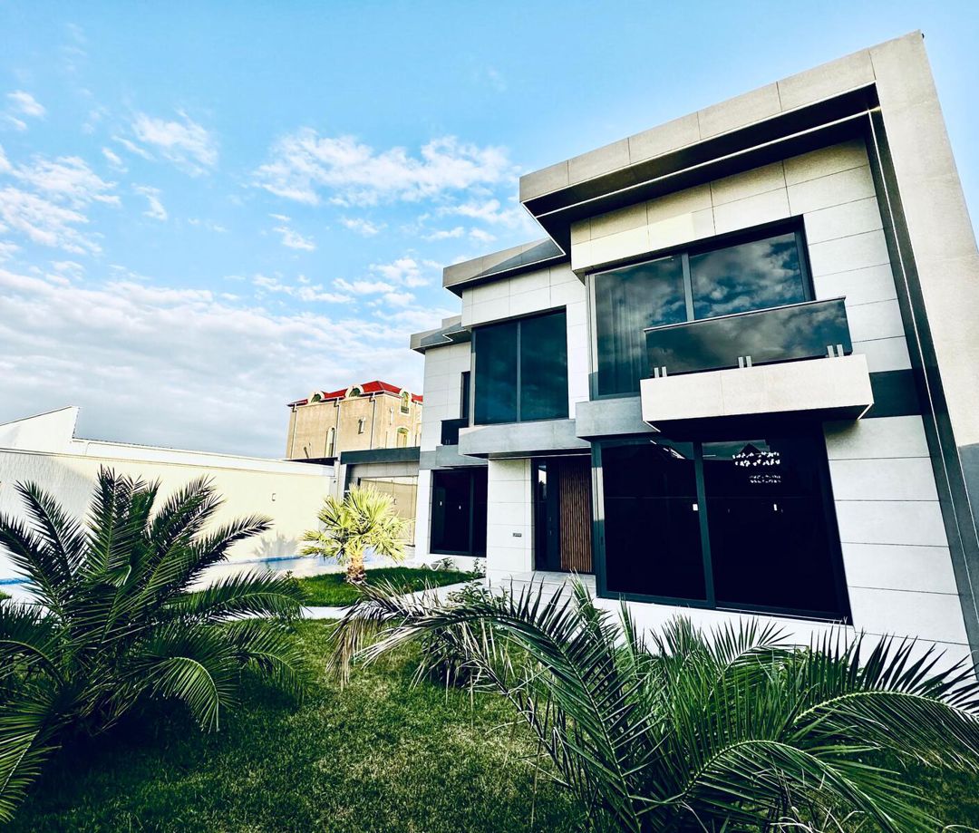 Satılır 5 otaqlı həyət evi/bağ evi 300 m² — Ev, villa, Bakı (2)