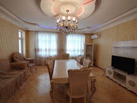 Satılır 3 otaqlı yeni tikili 122 m² — Bakı
