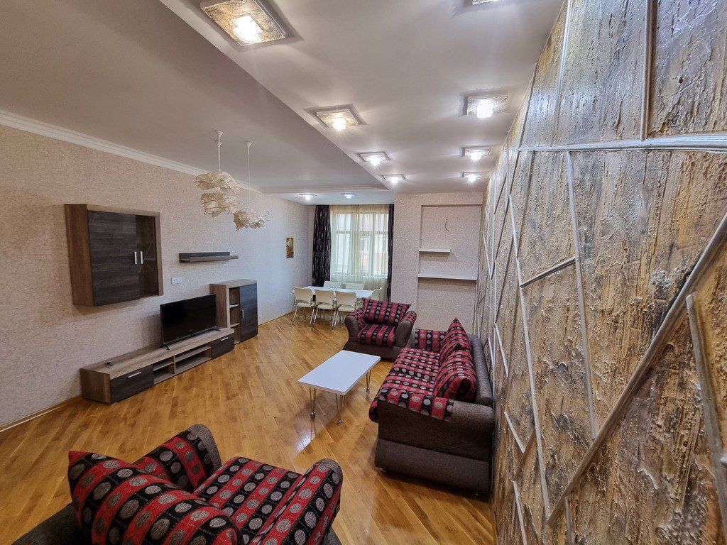 Satılır 3 otaqlı yeni tikili 133 m² — Mənzil, Bakı (3)