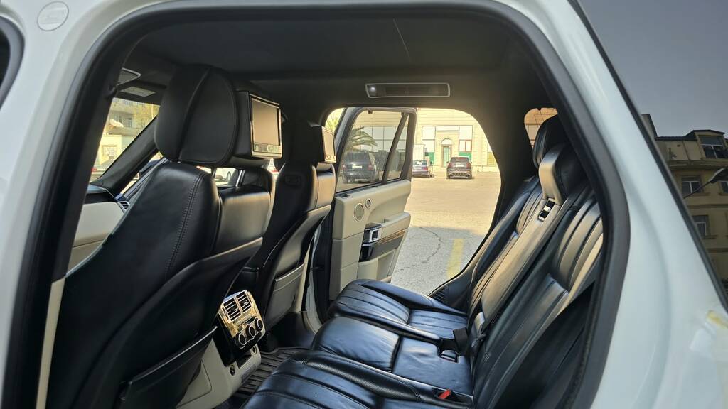 Land Rover Range Rover, 4.4 L, 2014 il, 187 000 km — Avtomobillər, Bakı (5)
