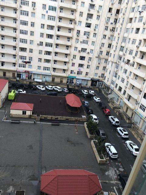 Satılır 3 otaqlı yeni tikili 133 m² — Bakı