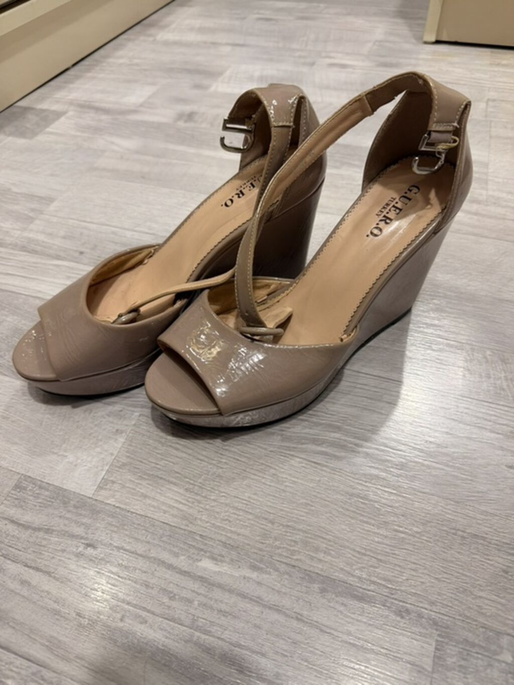 Guerro (Turkey) qadın platformalı sandal - Model: açıq burunlu, wedge — Sandal, Xırdalan (3)