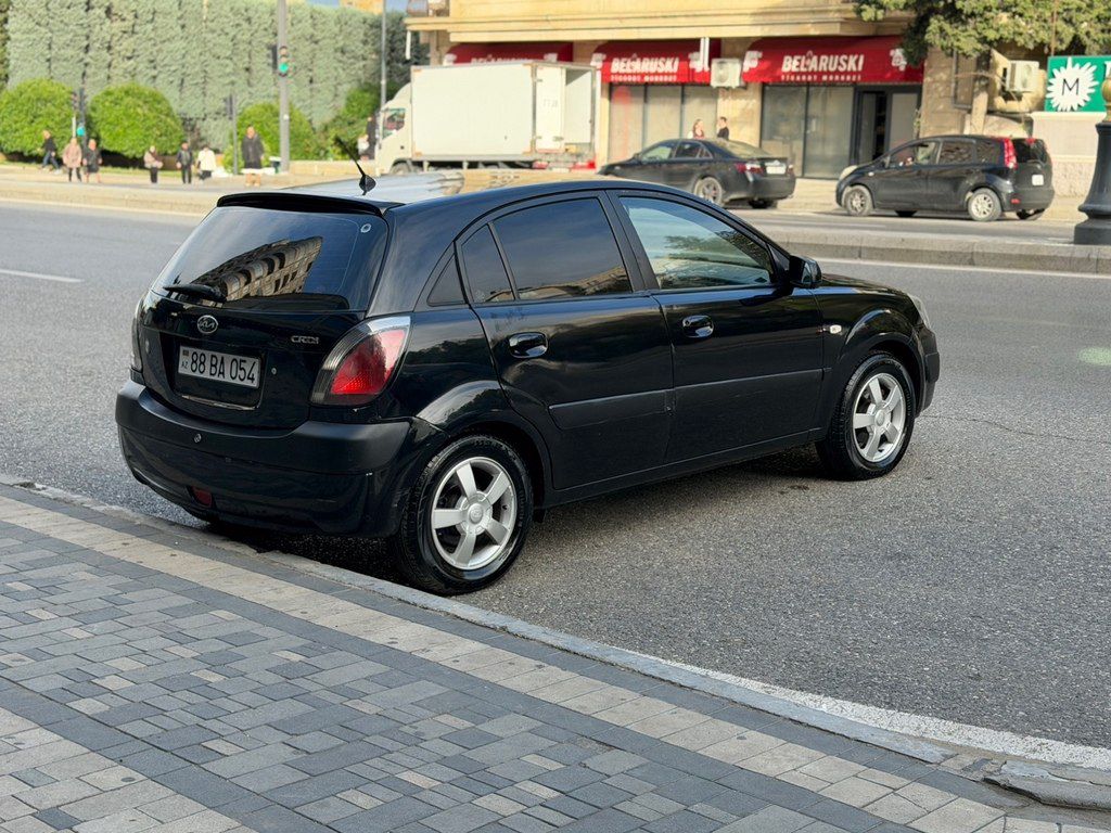 Kia Rio, 1.5 L, 2005 il, 445 000 km 88-BA-054 — Avtomobillər, Bakı (7)