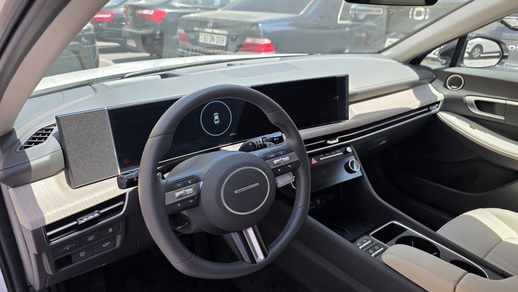 Hyundai Sonata, 2.0 L, 1.62 kWh, 2025 il, 4 000 km — Avtomobillər, Bakı (4)