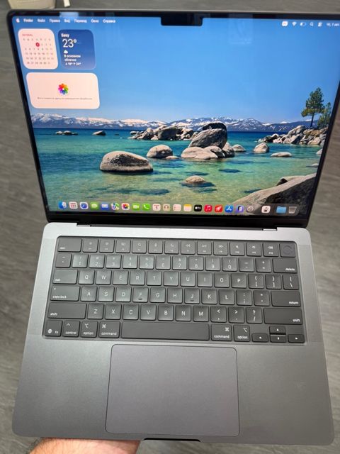 Apple Macbook Pro 14 inch M5 16/512GB — Bakı